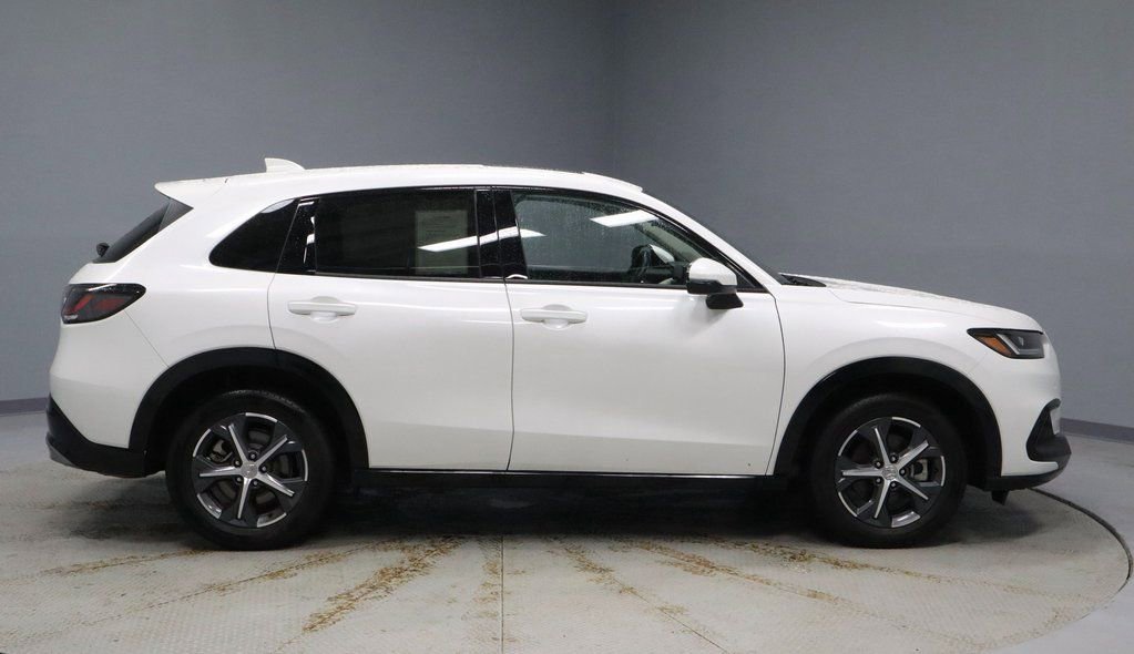 Used 2024 Honda HR-V EX-L image 12