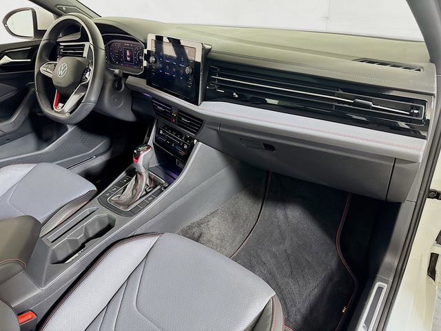 Used 2025 Volkswagen Jetta GLI Autobahn image 26