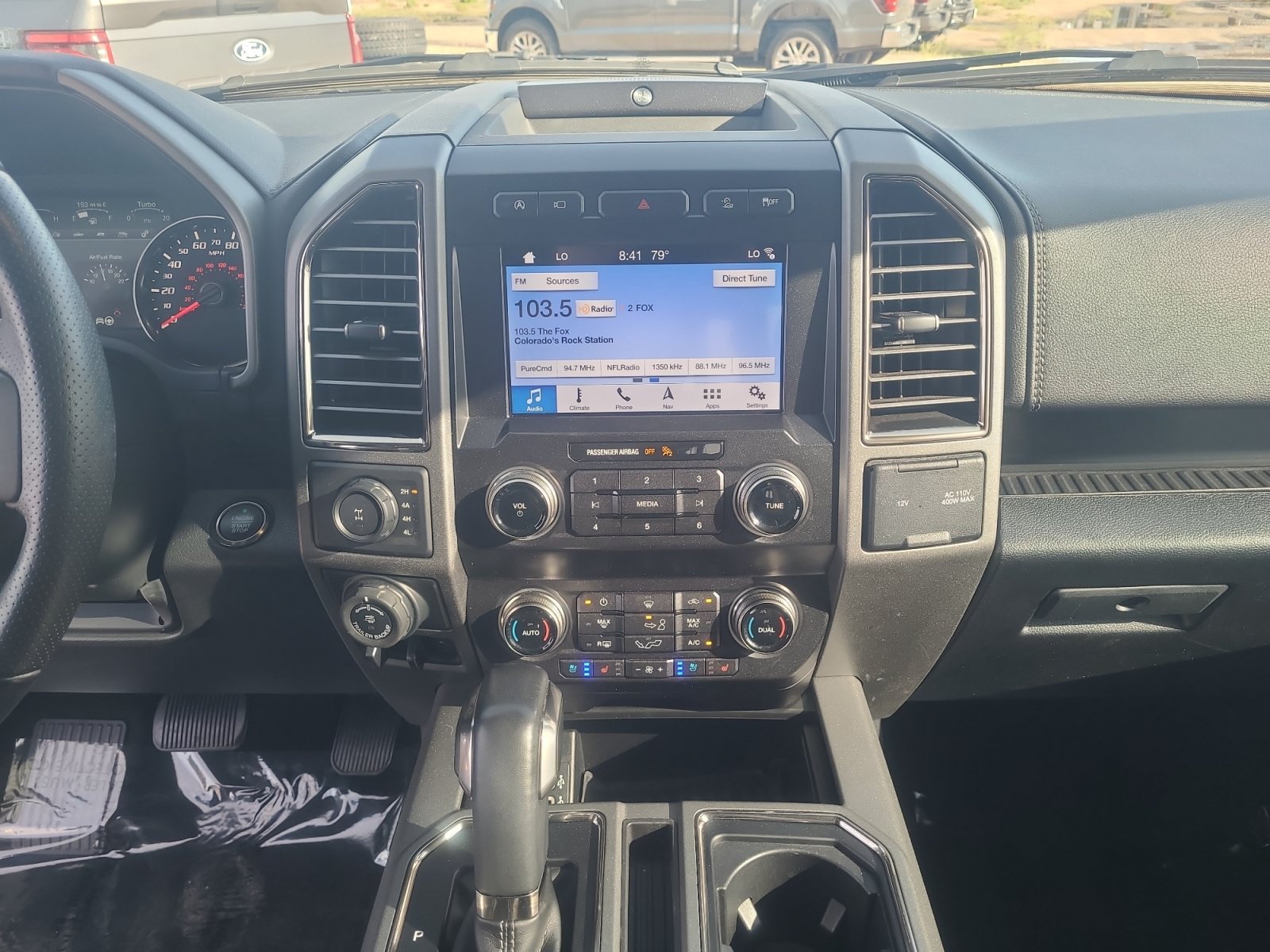 Used 2019 Ford F150 Raptor w/ Equipment Group 802A Luxury AWD/4WD image 12