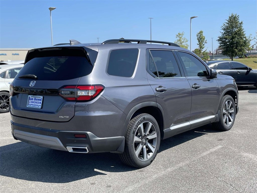 Used 2023 Honda Pilot Elite image 3