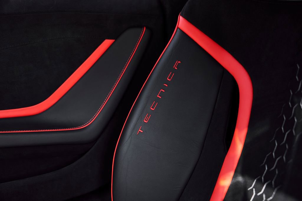 Used 2023 Lamborghini Huracan Tecnica image 50