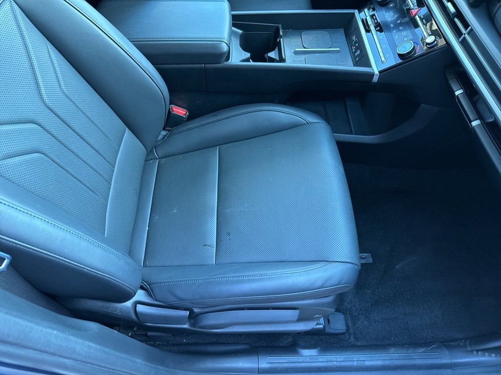 Used 2025 Hyundai Santa Fe SEL image 13