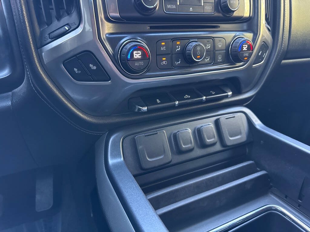Used 2014 Chevrolet Silverado 1500 LTZ AWD/4WD image 18