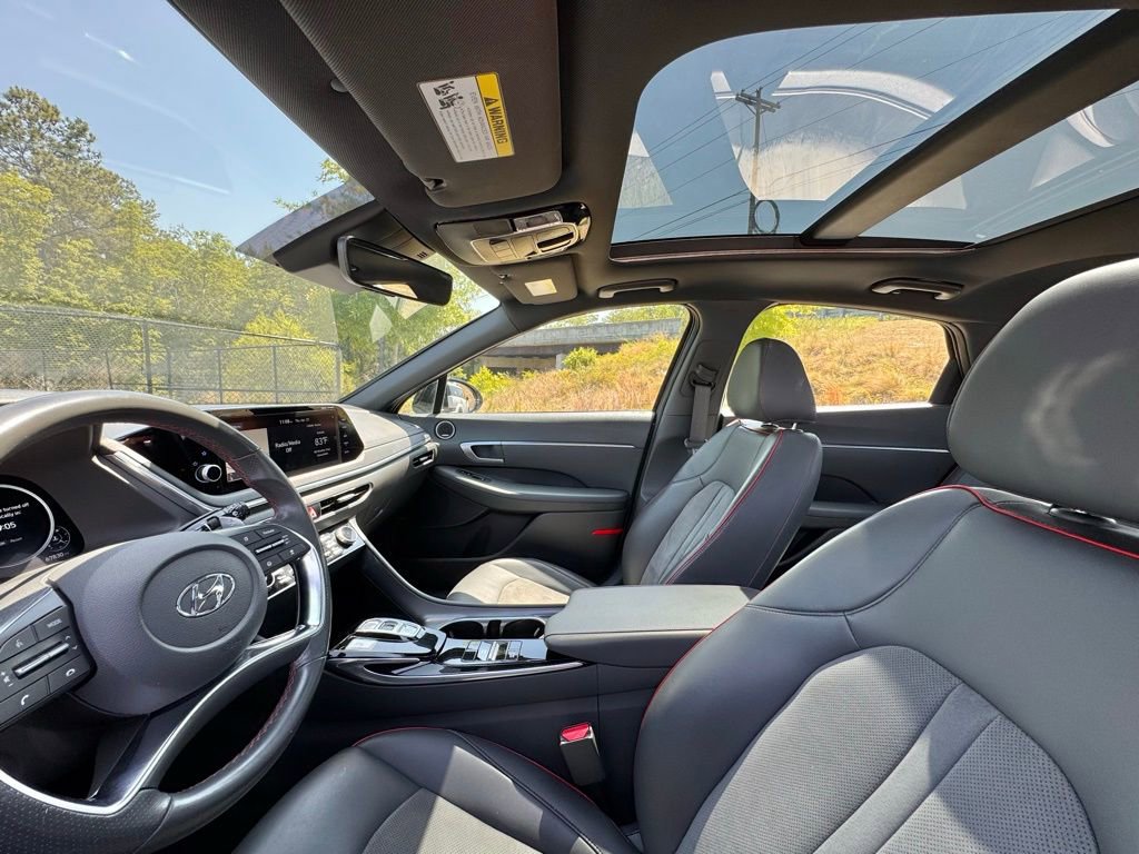 Certified 2021 Hyundai Sonata SEL Plus w/ Tech Package FWD image 17