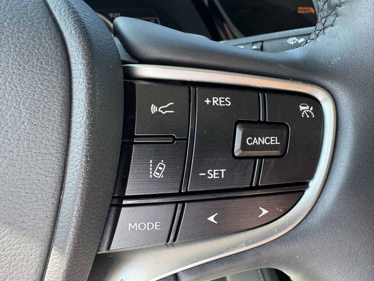 Used 2023 Lexus ES 350 w/ Premium Package FWD image 20