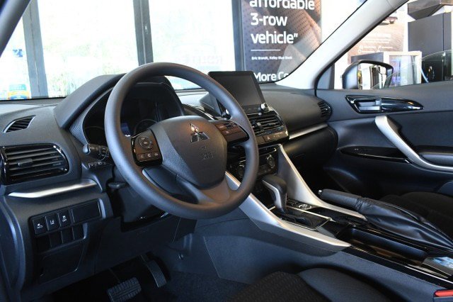 New 2026 Mitsubishi Eclipse Cross LE AWD/4WD image 26
