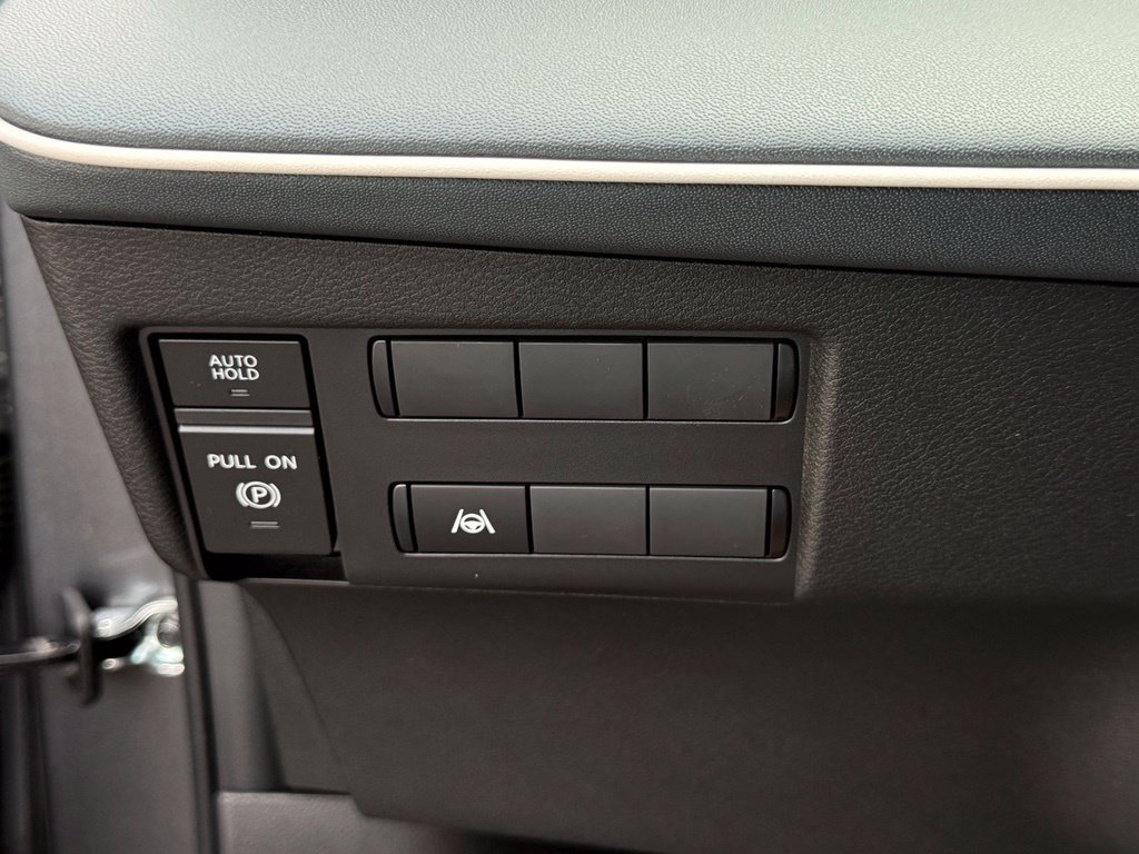 New 2026 Nissan Leaf SV Plus w/ Floor Mat Package (SV+) FWD image 18