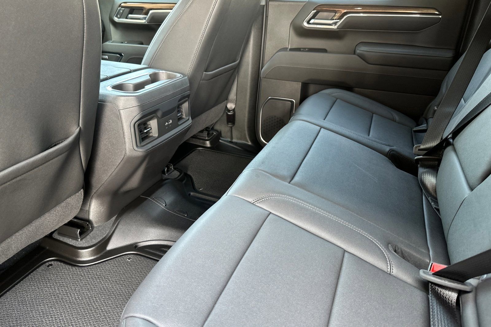 Certified 2025 Chevrolet Silverado 1500 RST w/ Convenience Package II image 13