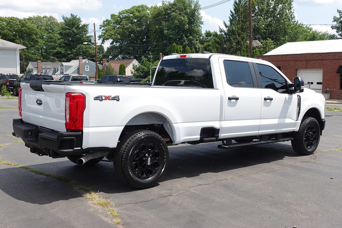 Used 2024 Ford F350 XL w/ XL Off-Road Package AWD/4WD image 3