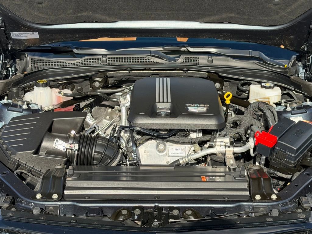 Used 2025 Cadillac CT4 Premium Luxury image 12