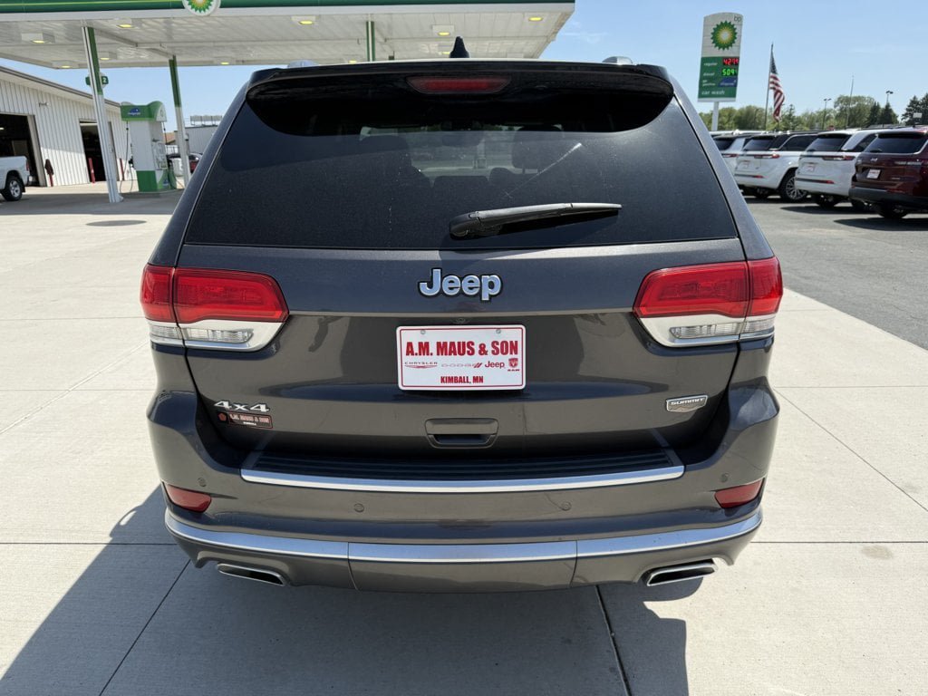 Used 2020 Jeep Grand Cherokee Summit AWD/4WD image 7