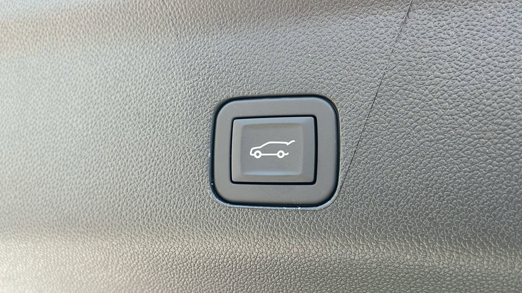 New 2026 GMC Yukon AT4 Ultimate image 28