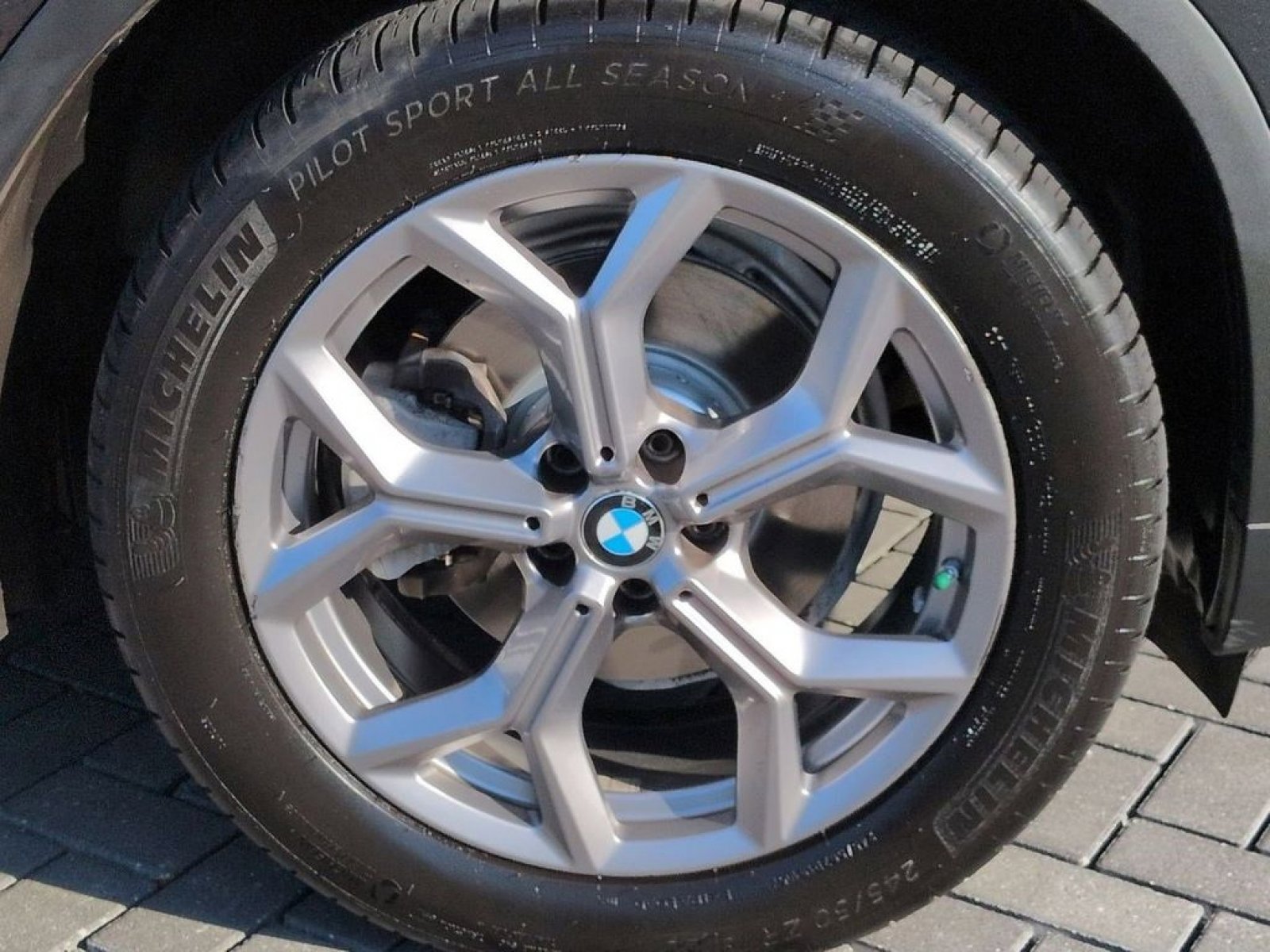 Used 2022 BMW X3 xDrive30i w/ Premium Package AWD/4WD image 12