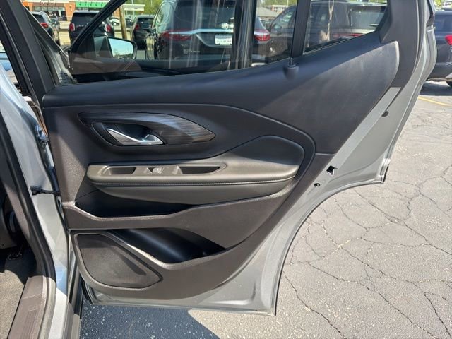 Certified 2024 GMC Terrain SLE w/ Driver Convenience Package FWD image 17