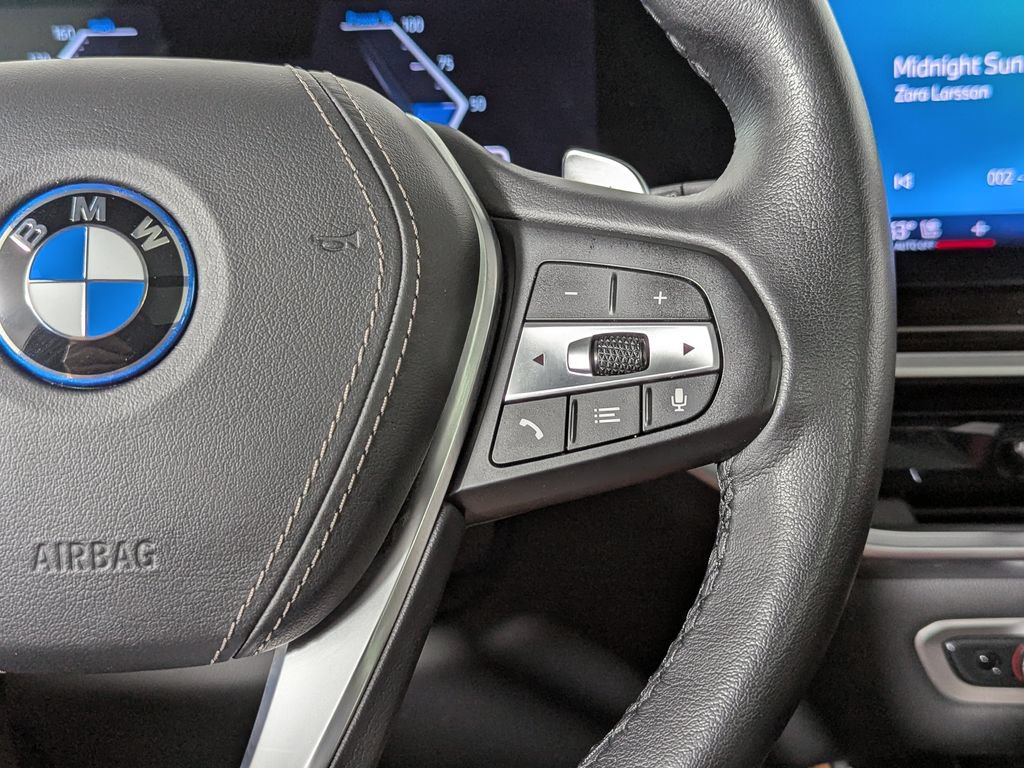 Certified 2024 BMW X5 xDrive50e w/ Premium Package AWD/4WD image 30