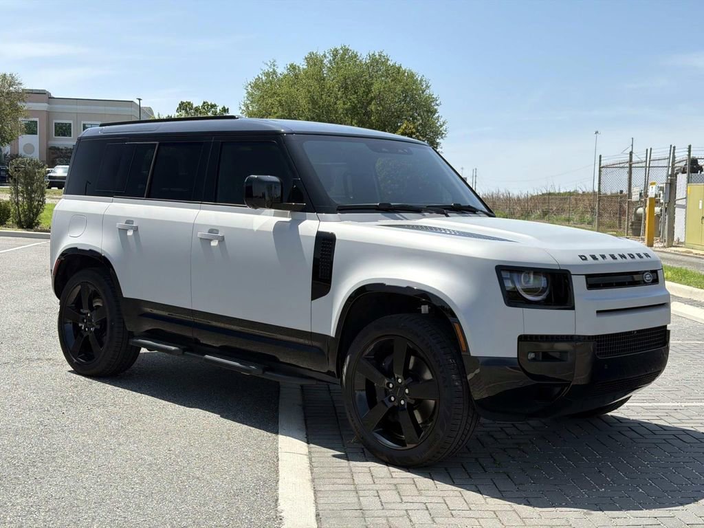 New 2026 Land Rover Defender 110 X-Dynamic SE AWD/4WD image 7