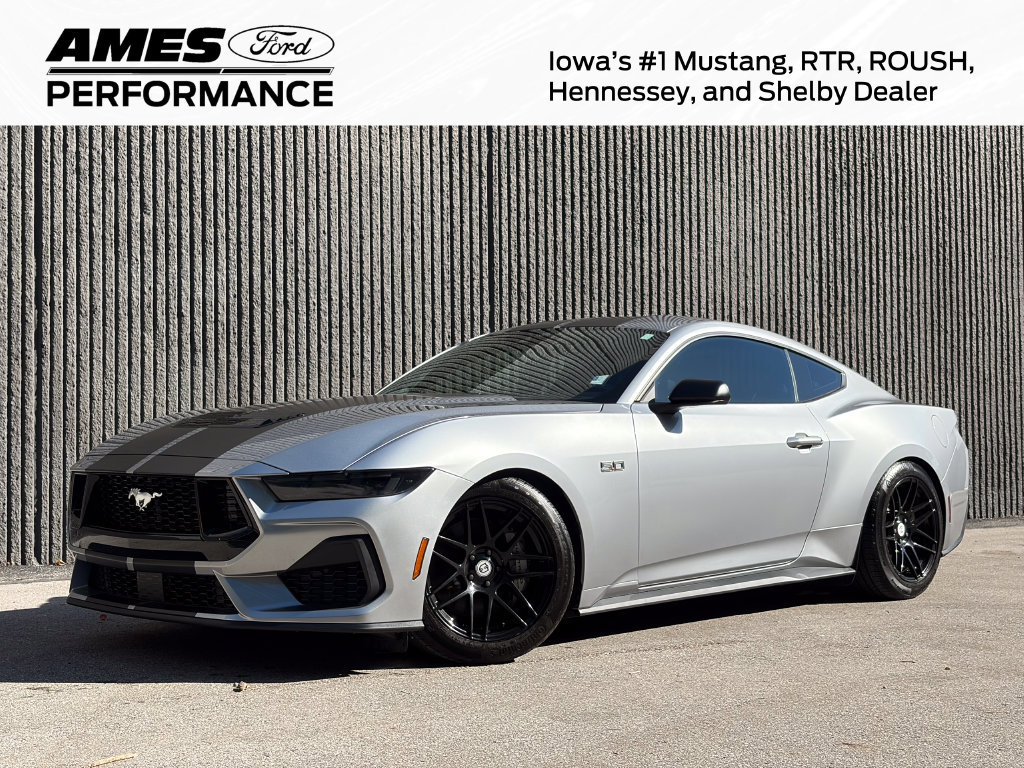 Certified 2025 Ford Mustang GT RWD image 1
