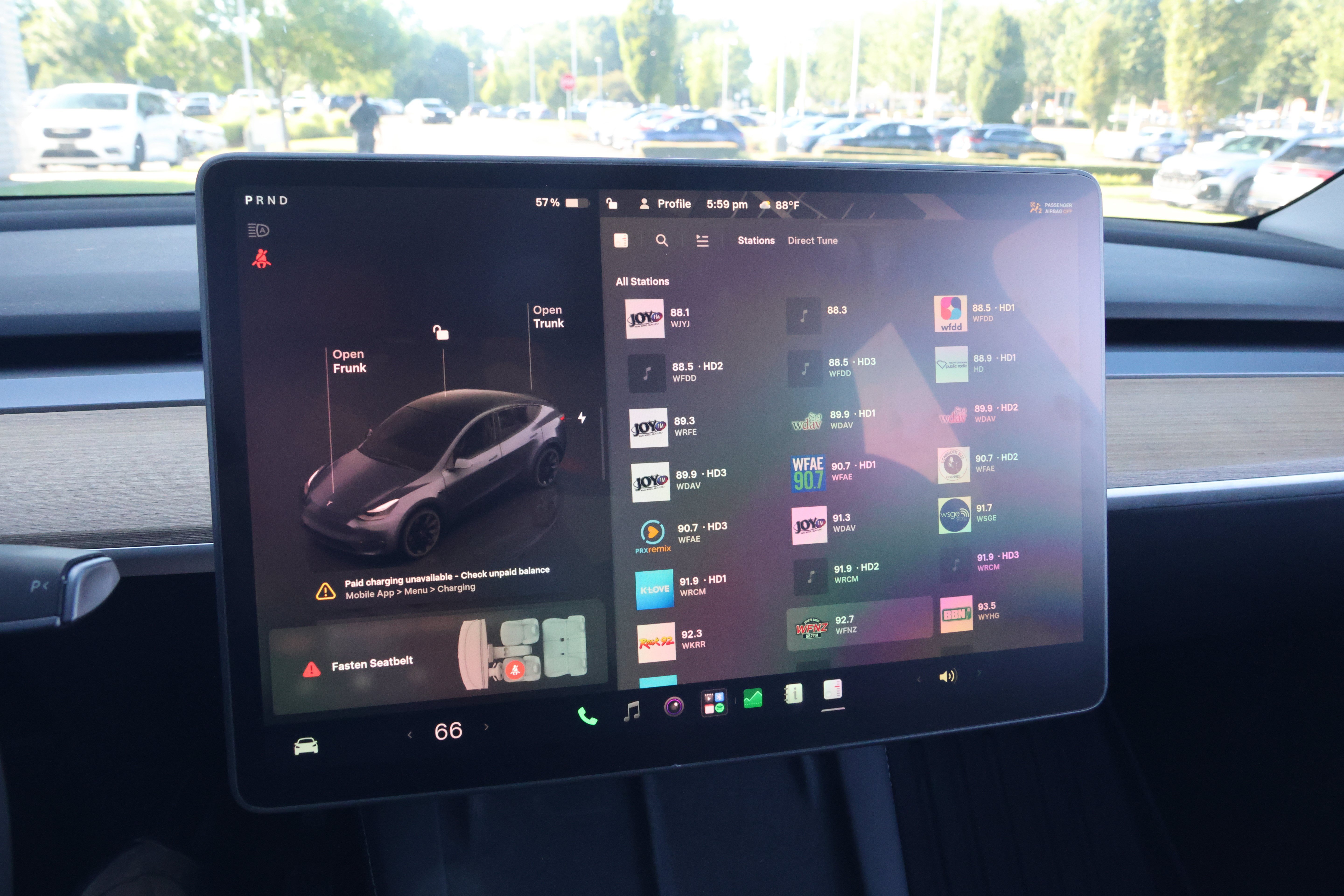 Used 2023 Tesla Model Y AWD image 21