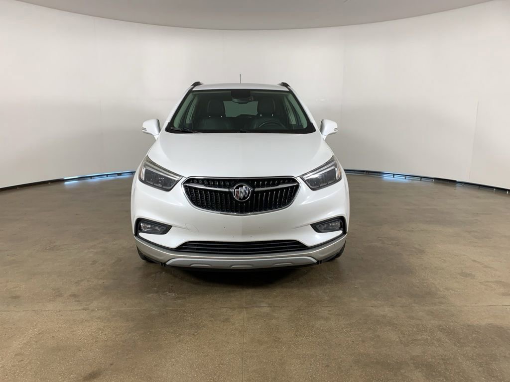 Used 2017 Buick Encore Essence w/ Experience Buick Package FWD image 3