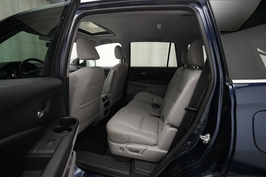 Used 2017 Honda Pilot EX-L image 16