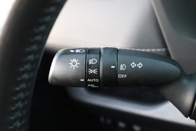 Used 2019 Toyota RAV4 XLE Premium w/ Cold Weather Package AWD/4WD image 36