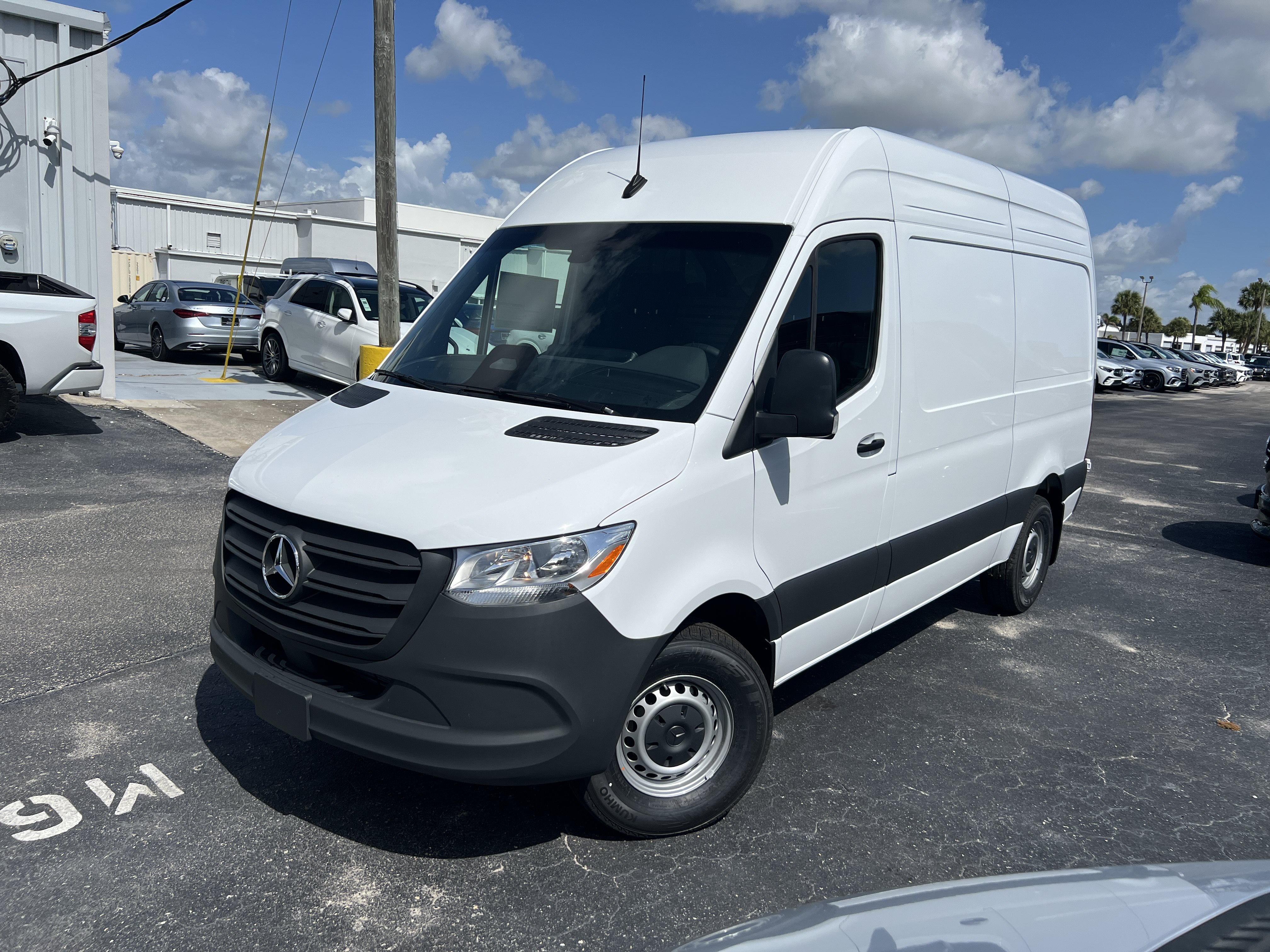 New 2026 Mercedes-Benz Sprinter 2500 image 1
