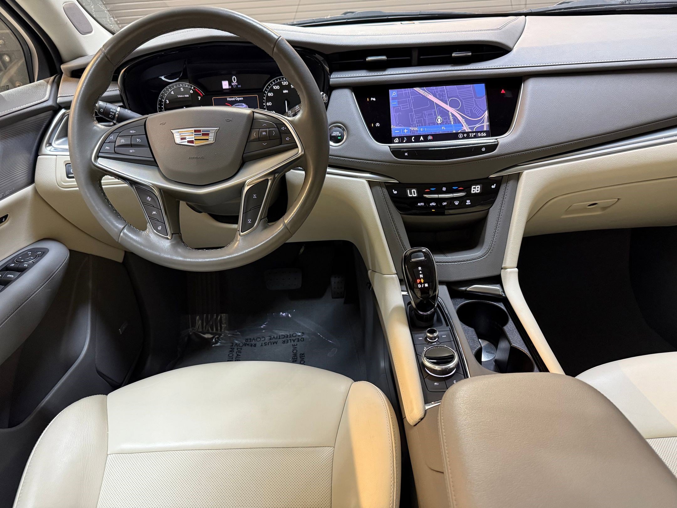 Certified 2023 Cadillac XT5 Premium Luxury image 4