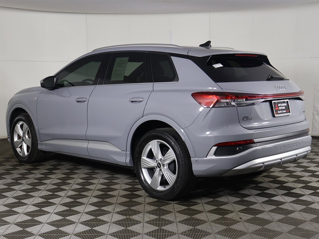 Used 2023 Audi Q4 e-tron Premium Plus w/ Premium Plus image 9