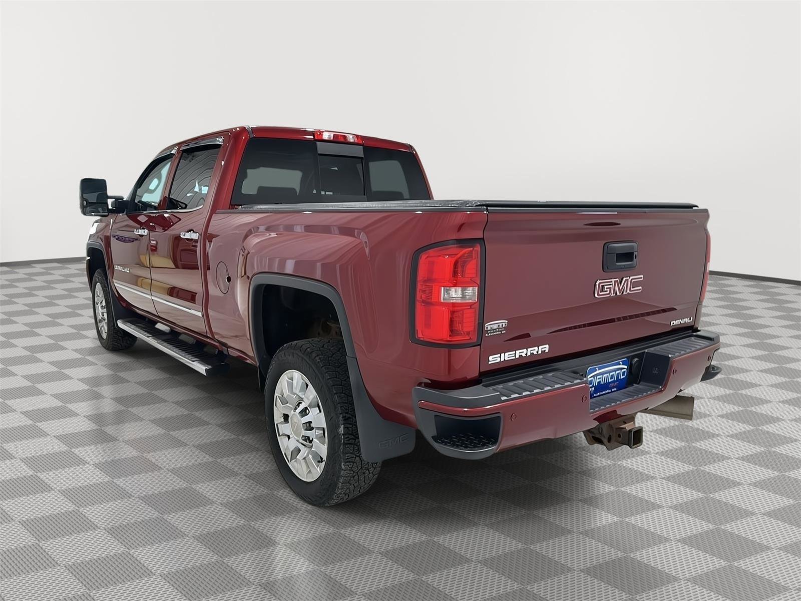Used 2018 GMC Sierra 2500 Denali image 3
