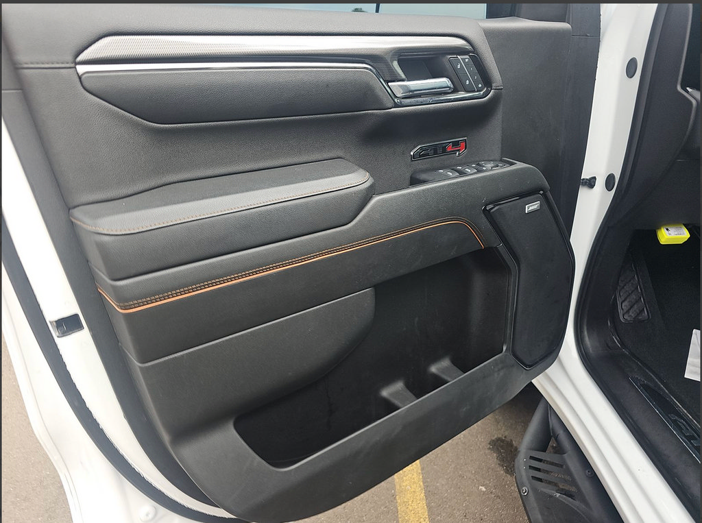 Used 2024 GMC Sierra 1500 AT4 w/ Technology Package AWD/4WD image 10