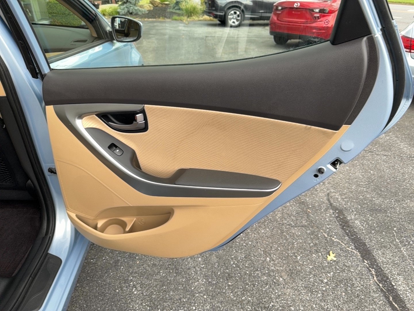Used 2012 Hyundai Elantra GLS w/ Preferred Pkg 3 FWD image 21
