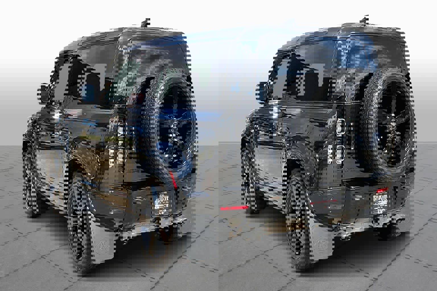 Used 2023 Land Rover Defender 90 V8 image 11