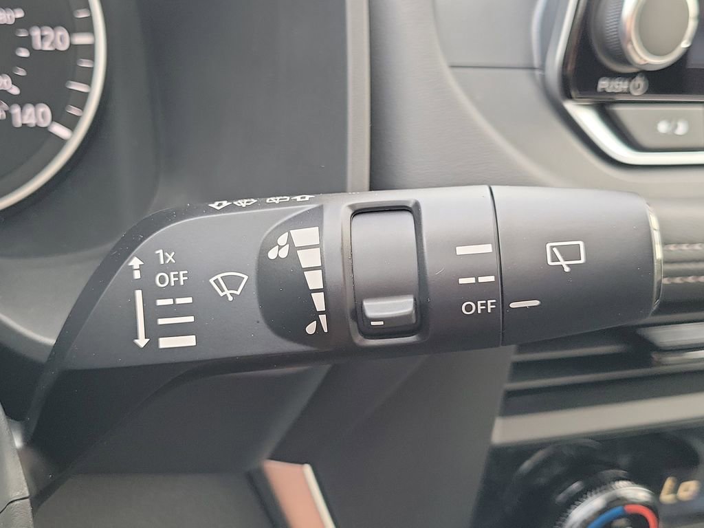 New 2026 Nissan Rogue SV image 32