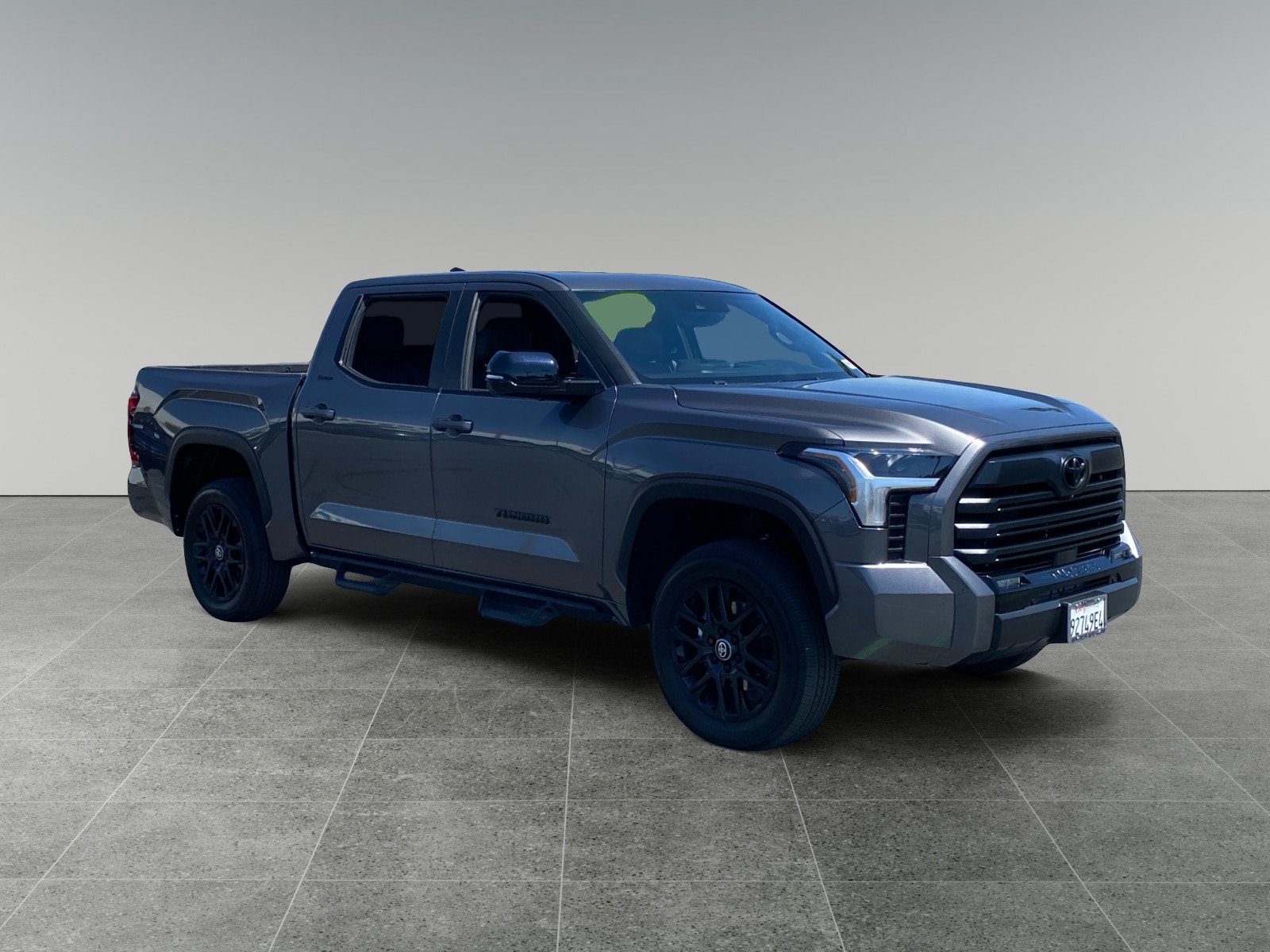 Used 2025 Toyota Tundra Limited AWD/4WD image 7