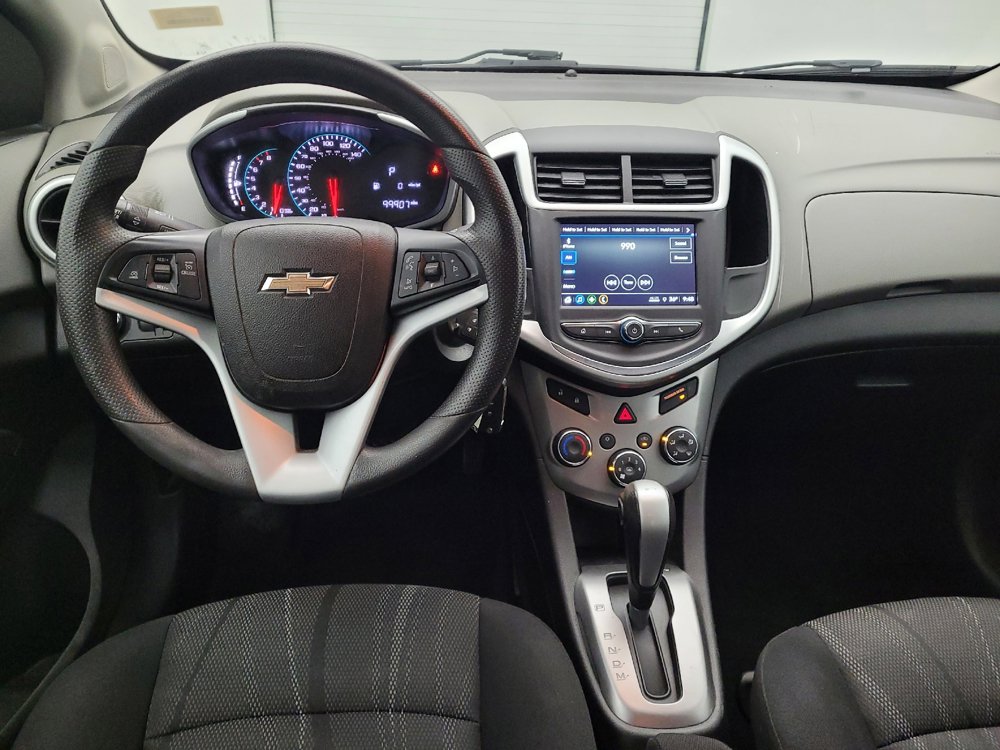 Used 2018 Chevrolet Sonic LT image 22