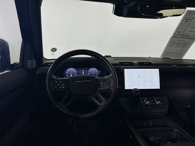 Certified 2023 Land Rover Defender 130 X-Dynamic SE AWD/4WD image 25