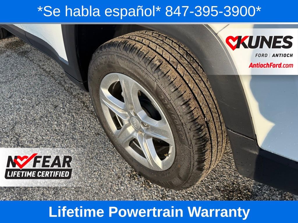 Used 2024 Jeep Compass Latitude image 11