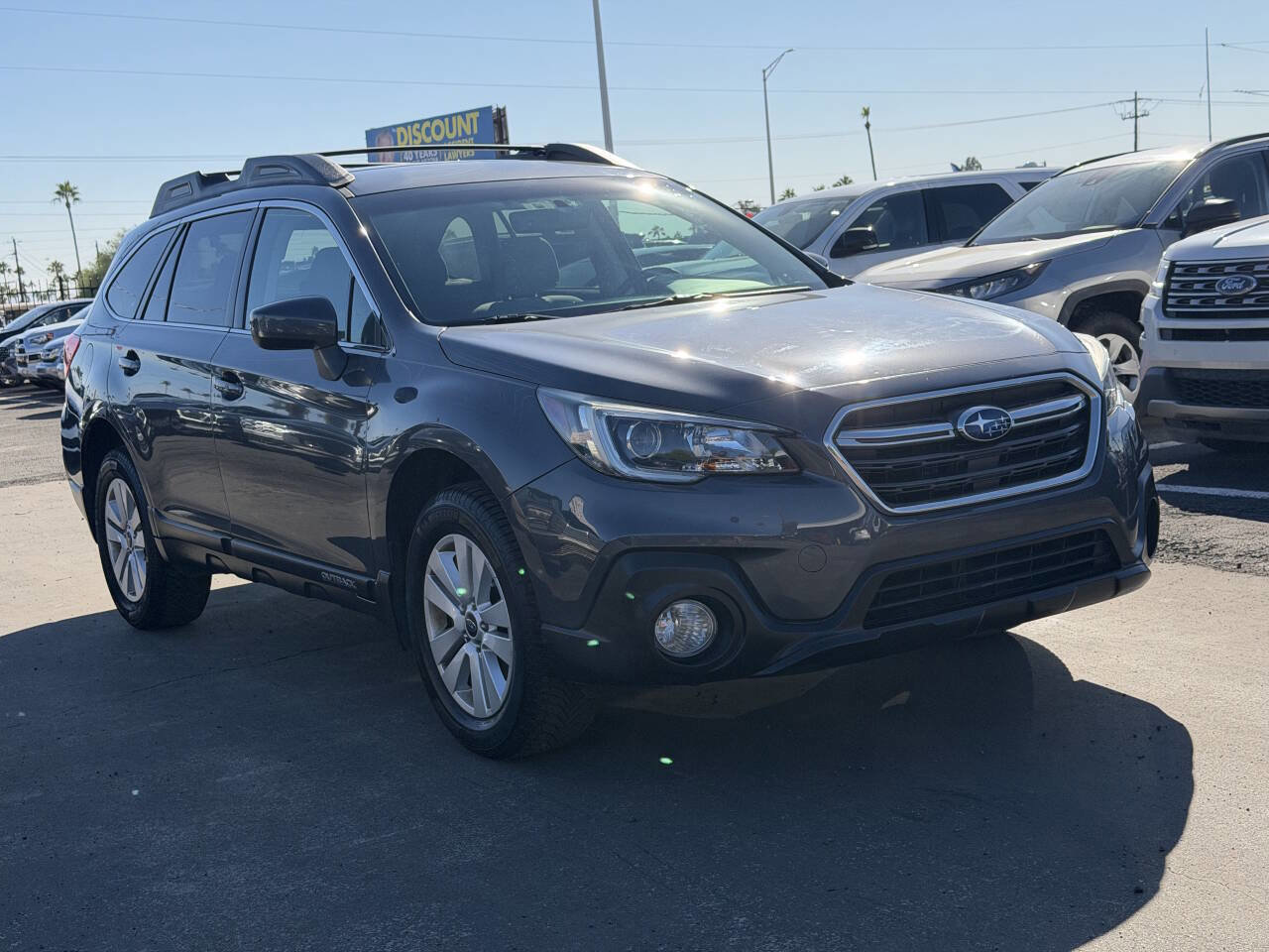 Used 2018 Subaru Outback 2.5i Premium image 14