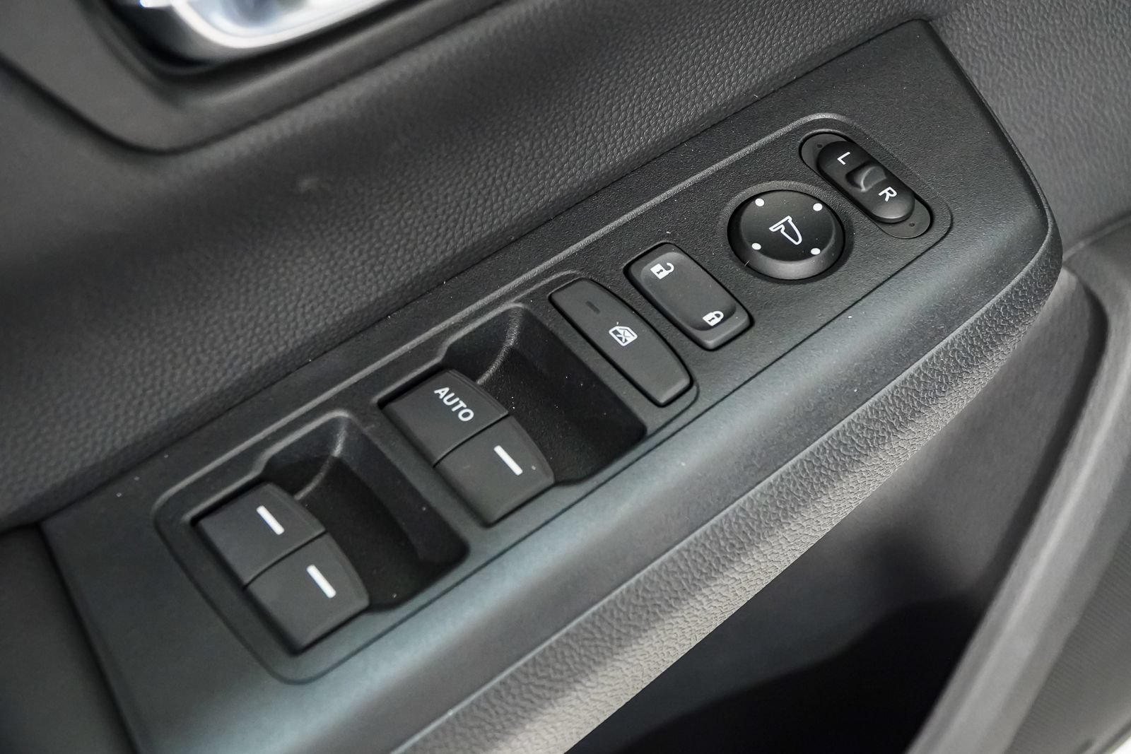 New 2026 Honda CR-V LX image 18