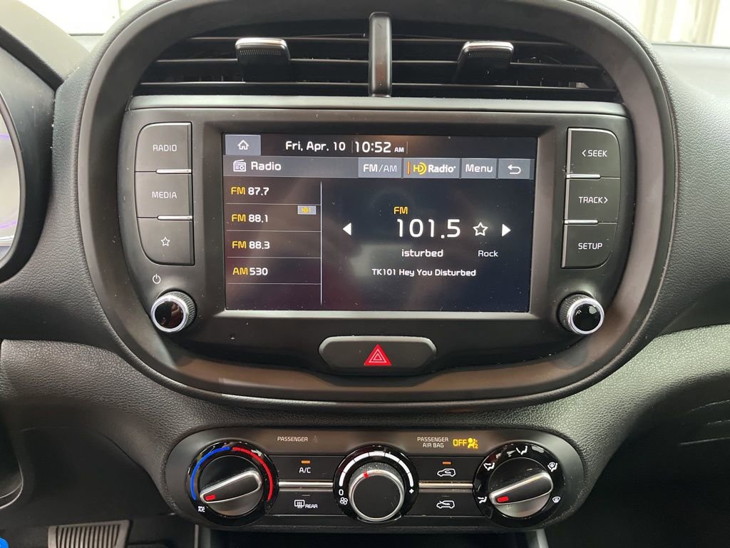 Used 2024 Kia Soul LX FWD image 16