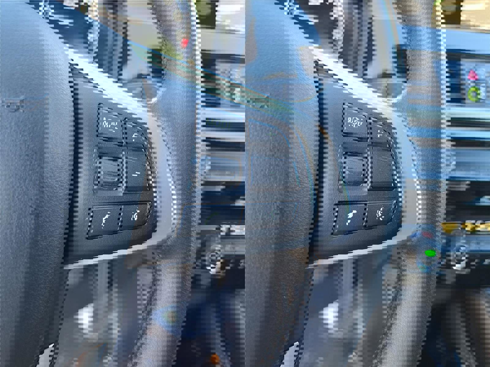 Used 2022 BMW X2 sDrive28i w/ Convenience Package image 32