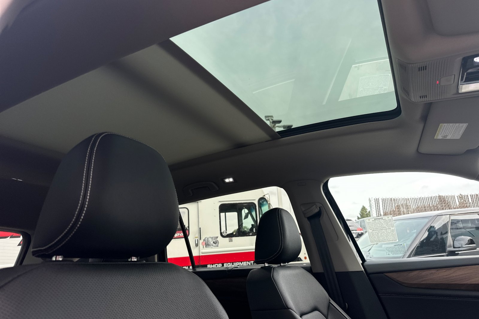 New 2026 Volkswagen Atlas SE AWD/4WD image 16