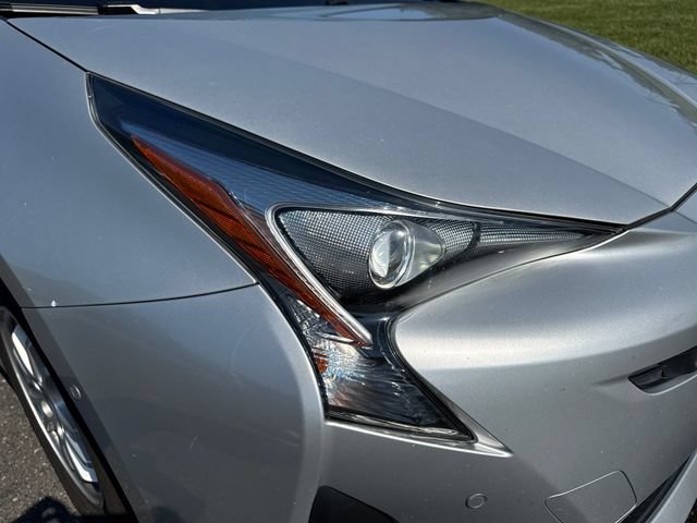 Used 2017 Toyota Prius Three FWD image 12
