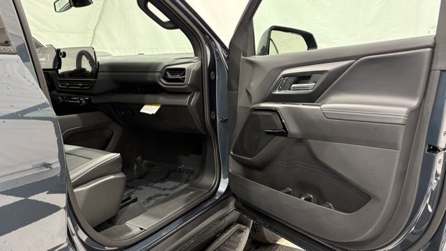 New 2026 Chevrolet Silverado EV LT image 19