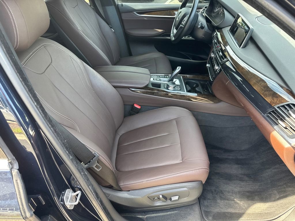 Used 2017 BMW X5 xDrive40e image 13