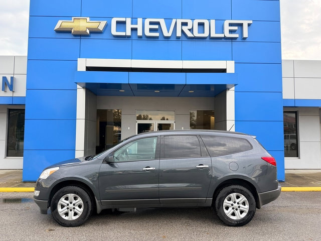 Used 2012 Chevrolet Traverse LS FWD image 1
