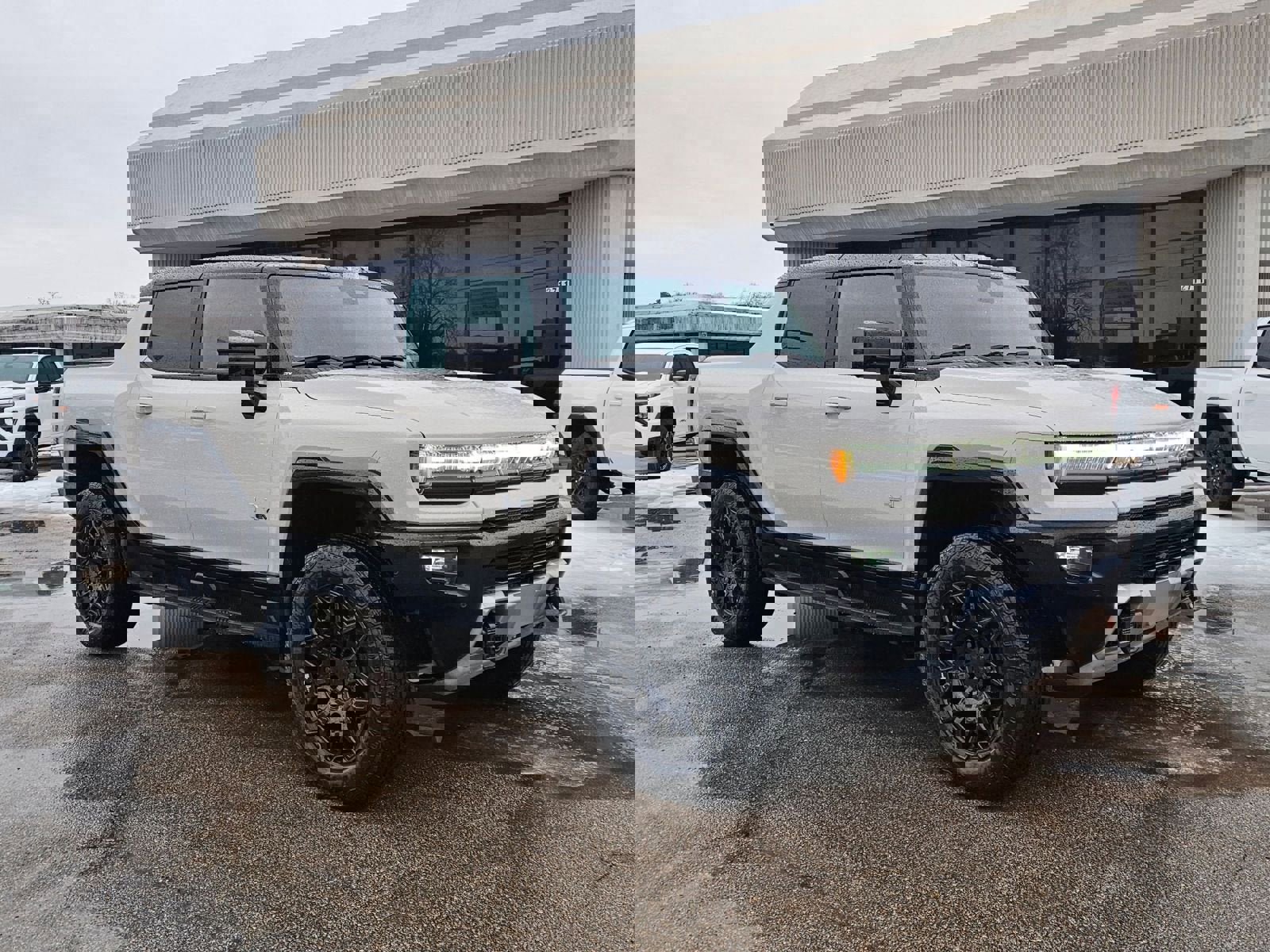 New 2026 GMC Hummer EV 4x4 Crew Cab image 8