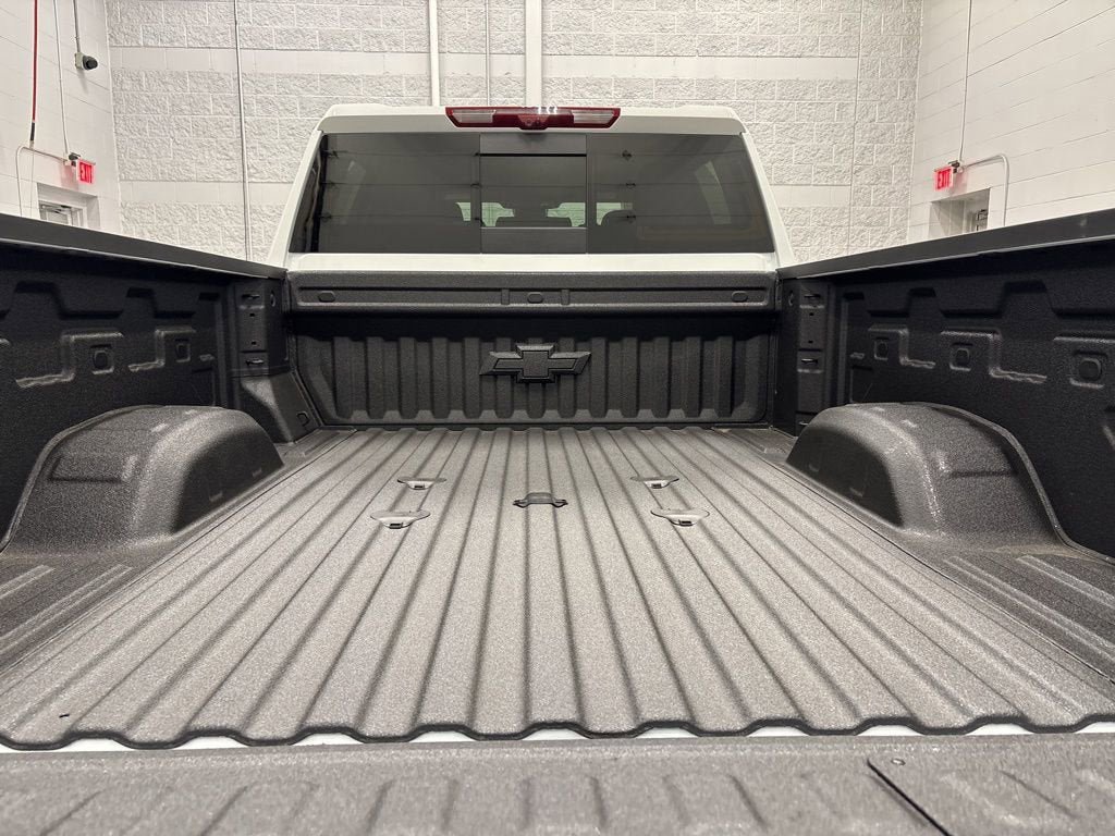New 2026 Chevrolet Silverado 2500 LTZ w/ LTZ Plus Package AWD/4WD image 6