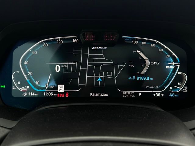 Used 2023 BMW X5 xDrive45e w/ Executive Package image 33