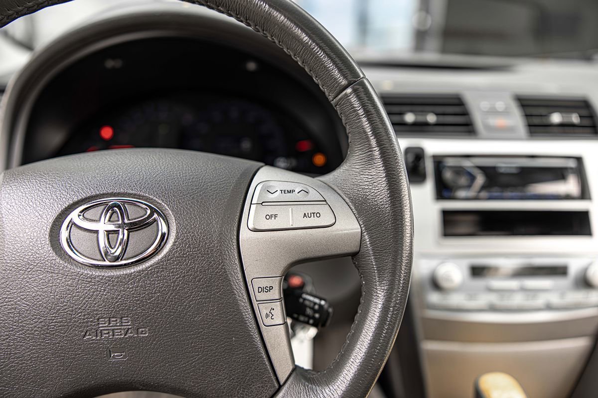 Used 2007 Toyota Camry XLE FWD image 26